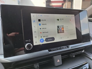 Toyota C-HR 1.8 Hybrid 140 APPLE CAR PLAY/ANDROID AUTO ADAPTIVE CRUISE CONTROL / 19