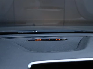 Mercedes-Benz CLA-klasse 200 Ambition | PDC | PANO | SPORTSTOELEN | CRUISE | NAVI | / 21