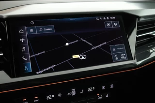 Audi Q4 Sportback e-tron 40 S edition 77 kWh SOH 93% Trekhaak Camera HUD Sonos Panoramadak Stoelverwarming Navigatie S-Line / 25