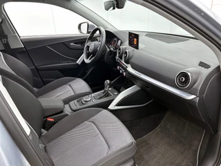 Audi Q2 35 TFSI epic Automaat | Adaptive Cruise | Stoelverwarming | CarPlay | Camera | Parkeersensoren achter / 12