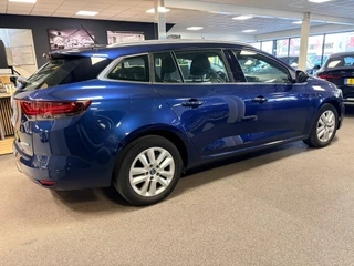 Renault Megane E-Tech Estate 1.6 Plug-In Hybrid 160 Business Zen stoel en stuurverwarming / camera / navigatie / 7