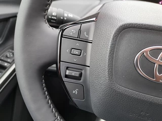Toyota bZ4X Dynamic 73 kWh STOEL/STUURWIEL VERWARMING 360 CAMERA DRAADLOOS TEL. LADEN / 17