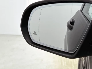 Mercedes-Benz GLC-klasse 300e 4MATIC Business Solution Luxury CAMERA | TREKHAAK | NAVI & CARPLAY / 28