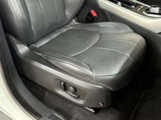 Land Rover Range Rover Evoque 2.0 Si4 HSE Dynamic Panorama | Leder | Camera | LED | Trekhaak | 4WD | Stoelverwarming | NAP | / 23