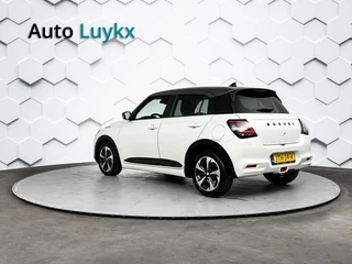 Suzuki Swift 1.2 Style Smart Hybrid Black & White edition / 4