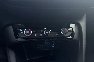 Opel Corsa Electric Long Range GS 51 kWh  NIEUW | tot 429km WLTP | 100kW snelladen | Stoel- & stuurverwarming | Camera | Apple Carplay/Android Auto / 26
