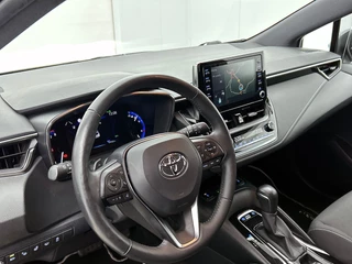 Toyota Corolla 2.0 Hybrid Business Sport Intro | Automaat | Adaptive cruise | Stuur & stoelverwarming | Navigatie | Camera / 12
