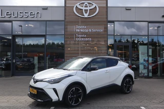 Toyota C-HR 1.8 HYBRID GR-SPORT 19"LM-VELGEN 1e EIGENAAR NL-AUTO STOELVERW. LED JBL-AUDIO P-SENSOREN APPLE/ANDROID 19"LMV