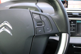 Citroën Grand C4 Spacetourer 1.2 PureTech Shine Automaat 7 zits Cruise/Climate control, Navigatie, Apple Carplay/Android auto,  Audio/DAB, Keyless entry/Start / 12