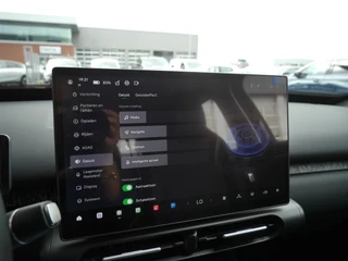 Leapmotor B03X ProMax Design 53 kWh 382KM WLTP l Hoge Zit & Verrassend Ruim! l Stoel- en Stuurwielverwarming l 360 Camera l Wireless Apple Carplay & Android Auto l Full-LED l 14,6'' Display l 18'' Lichtmetalen Velgen / 27