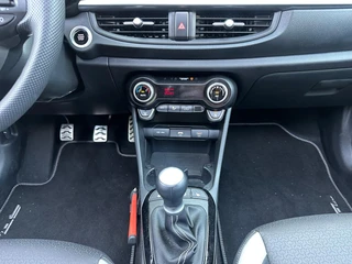 Kia Picanto 1.0 GDi GT-Line | Stoel/Stuurverwarming | Keyless entry | Schuif/Kanteldak | Draadloze oplader | Fabrieksgarantie | NAP / 16