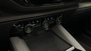 Citroen C5 X 1.6 Plug-in Hybrid 225 Shine CAMERA PANO CARPLAY ADAPTIEF CRUISE. / 52
