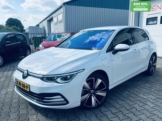 Volkswagen Golf 1.4 TSI eHybrid Navi/ CarPlay/ Stoelmassage