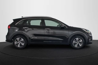 Kia Niro 1.6 GDi Hybrid DynamicLine Apple CarPlay Achteruitrijcamera Navigatie / 28