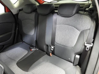 Renault Captur 1.2 TCe Aut. Intens NAVI/CLIMA/LED/TREKH./17"LMV! / 24