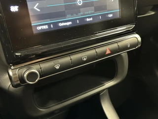 Citroen C3 1.2 PureTech ELLE CARPLAY NAVI CRUISE 28000 KM. / 30