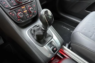Opel Meriva 1.4 Turbo 140pk Cosmo | Navigatie | Trekhaak | Climate control | Cruise control  | Lichtmetalen velgen | Parkeersensoren / 24