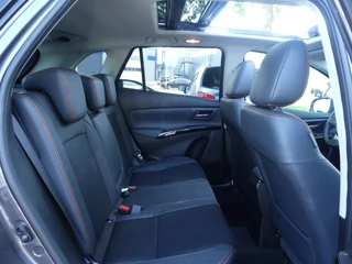 Suzuki S-Cross 1.4 Boosterjet Style Smart Hybrid Special Edition Panoramic Roof, 360 graden Camera, Half lederen Bekleding / 30