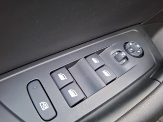 Peugeot 508 Allure 130 Automaat Pack Business Nav/Clim/Cam / 37