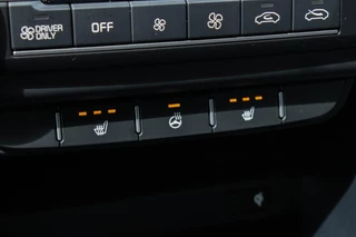 Kia XCeed 1.6 GDi PHEV DynamicLine|Camera|Stoel+Stuurverwarming| / 37