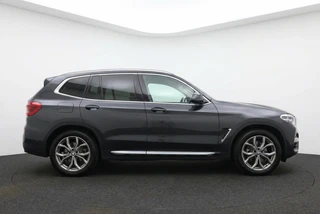 BMW X3 xDrive30e High Executive M Sport Stuur l Panoramadak | Harman Kardon | 360° | Trekhaak | Adaptive Cruise / 7