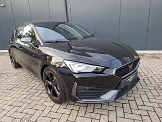 Cupra Leon 1.5 eTSI Business Intense AUT.* Navigatiesysteem * Elektrische stoelen met memory * Parkeercamera * / 17