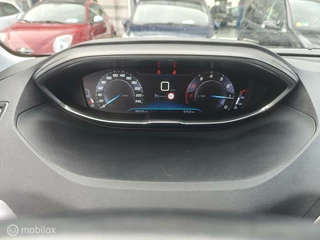 Peugeot 3008 1.2 ALLURE 2018 360 CAM/CRUISE/PDC/NAVI/TRKHAAK / 19
