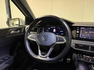 Volkswagen Polo 1.0 TSI R-Line Pano Virtual Sfeer IQ Light / 15