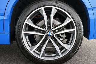 BMW X2 xDrive25e M Sport Panoramadak Head-Up HiFi Keyless Memory / 23