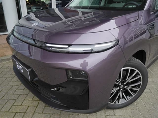 Leapmotor B10 Design ProMax 67.1 kWh  | Elektrische achterklep | Stoel en stuurverwarming | Lederenbekleding | 18 inch velgen | Meerdere kleuren! / 6
