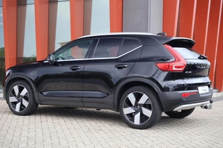 Volvo XC40 T4 Recharge Plus Bright | Stoelverwarming | Trekhaak | 360° Camera | H/K | Keyless / 4