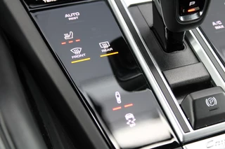 Porsche Cayenne Coupé 3.0 E-Hybrid Platinum Edition  | BOSE | MEMORY | 360 | KEYLESS | ELEK TREKHAAK | DODE HOEK | / 33