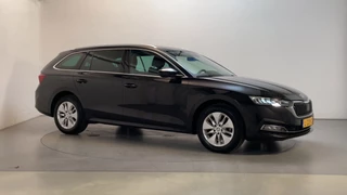 Skoda Octavia Combi 1.0 e-TSI DSG Business Edition Navigatie Parkeersensoren App-Connect DAB+ / 2