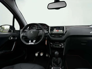Peugeot 2008 1.2 PureTech GT-line / 5