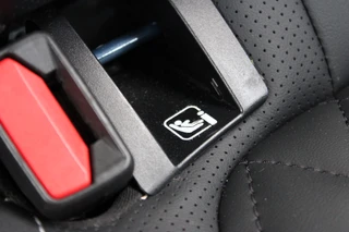 Ford Focus Wagon 1.0 EcoBoost Hybrid Active X  | Leder! | Adaptieve cruise | Trekhaak | Camera | BLIS / 13