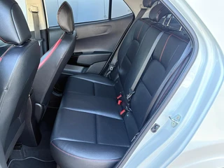 Kia Picanto 1.2 CVVT GT-Line | 84 PK! | Camera | Keyless |Leder | Stoel + Stuurverwarming | Apple Carplay | Android Auto | Lichtmetalen Velgen | / 14