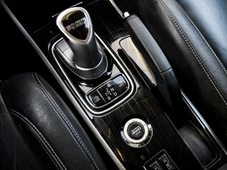 Mitsubishi Outlander 2.0 PHEV instyle | Leder | Xenon | 360 camera | Keyless | Stoelverwarming | PDC v+a / 26