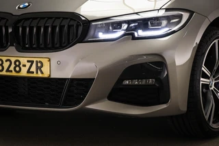 BMW 3-serie 330e xDrive eDrive M-Sport Edition | MEDIA PACK | STUURVERWARMING | TREKHAAK | 19" / 24