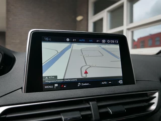 Peugeot 5008 1.2 PureTech GT-Line Automaat| 7Persoons| Navi+BT| Camera| Dealer onderhouden / 6