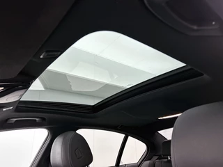 BMW 5-serie 545e xDrive High Executive M Sport | Dakraam | Camera | Autopilot | Stoel-/Stuurverwarming | CarPlay / 16