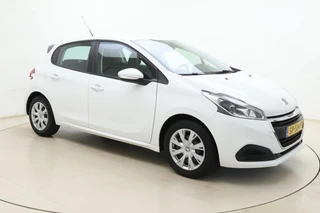 Peugeot 208 1.2 PureTech Active / 9