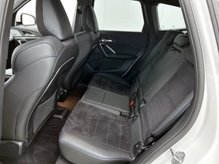 BMW X1 SDrive20i M Sport Trekhaak | Camera | Harman/Kardon | Memory Stoelen | Cruise Control | Stoelverwarming / 15