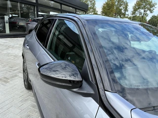 Opel Mokka Electric GS 54 kWh | Climate control | Navigatie | Verwarmbaar stuur | Elektrisch Pakket | Camera | Parkpilot | 18" LM-Velgen | Parkpilot / 14