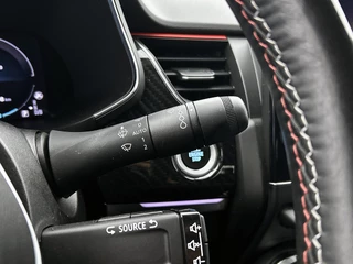 Renault Arkana E-Tech Hybrid 145PK R.S. Line RS Alpine  | CAMERA | ADAPTIVE CRUISE | STOELVERWARMING / 21