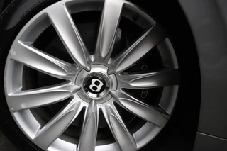 Bentley Flying Spur 6.0 W12 | LEDER | SCHUIFDAK | KERAMISCH | NAIM SOUNDSYSTEM | ENTERTAINMENT ACHTERIN | STOELVERKOELING/VERWARMING | MASSAGE | CAMERA | AIRCO | CRUISE | NAVI | / 8