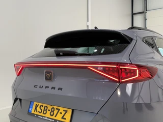 CUPRA Formentor 1.4 e-Hybrid 245pk VZ Pano dak | Brembo / 20