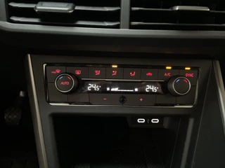Volkswagen Polo 1.0 TSI R-Line Edition Camera Climate Control Navigatie DAB+ / 11