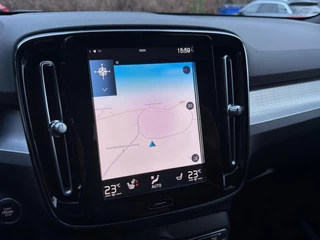 Volvo XC40 1.5 T5 Plus Dark | H/K Memory | Pilot Assist | 360 | Stoel/Stu / 16