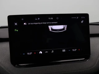 Skoda Enyaq iV 60 180 Pk | Panoramadak | Half Leder | CarPlay | Climatronic | 19 Inch | 106.943 Km!! / 30