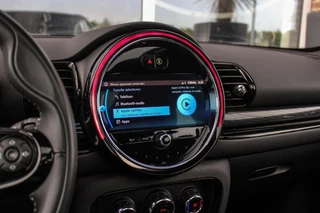 Mini Clubman 1.5 Cooper Richmond Park Edition | 1e eigenaar | Dealer onderhouden | Apple Carplay | Harman kardon | DAB | Keyless entry | Panoramadak | Sportstoelen | LED | PDC / 24